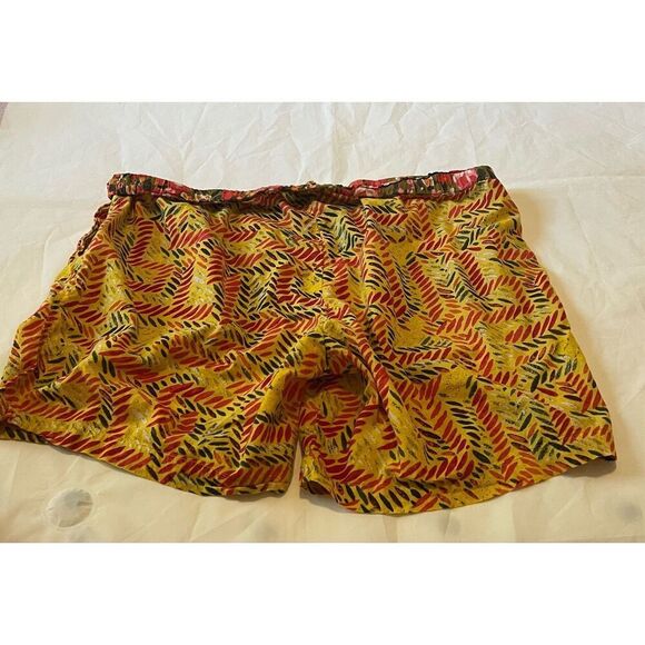 Sundance yellow and red cotton shorts - Picture 2 of 5